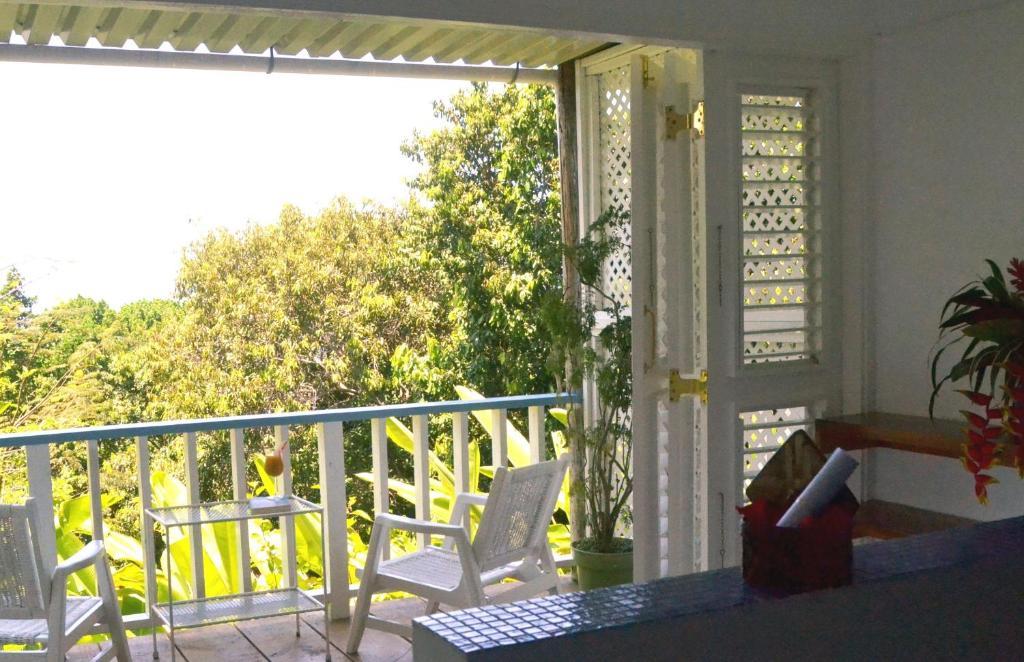 Hotel Mockingbird Hill Port Antonio Habitación foto